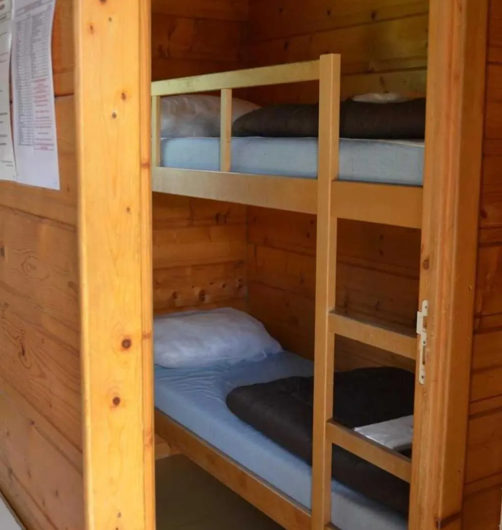 Camping 3 Etoiles - Piscine - Eeiifb Tauves 法国
